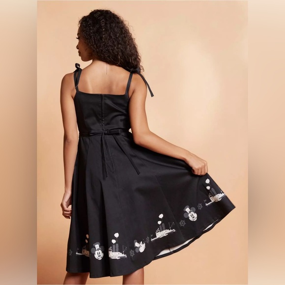 Her Universe Disney Steamboat Willie Retro Dress EUC size Small Disney Cruise - Picture 3 of 6
